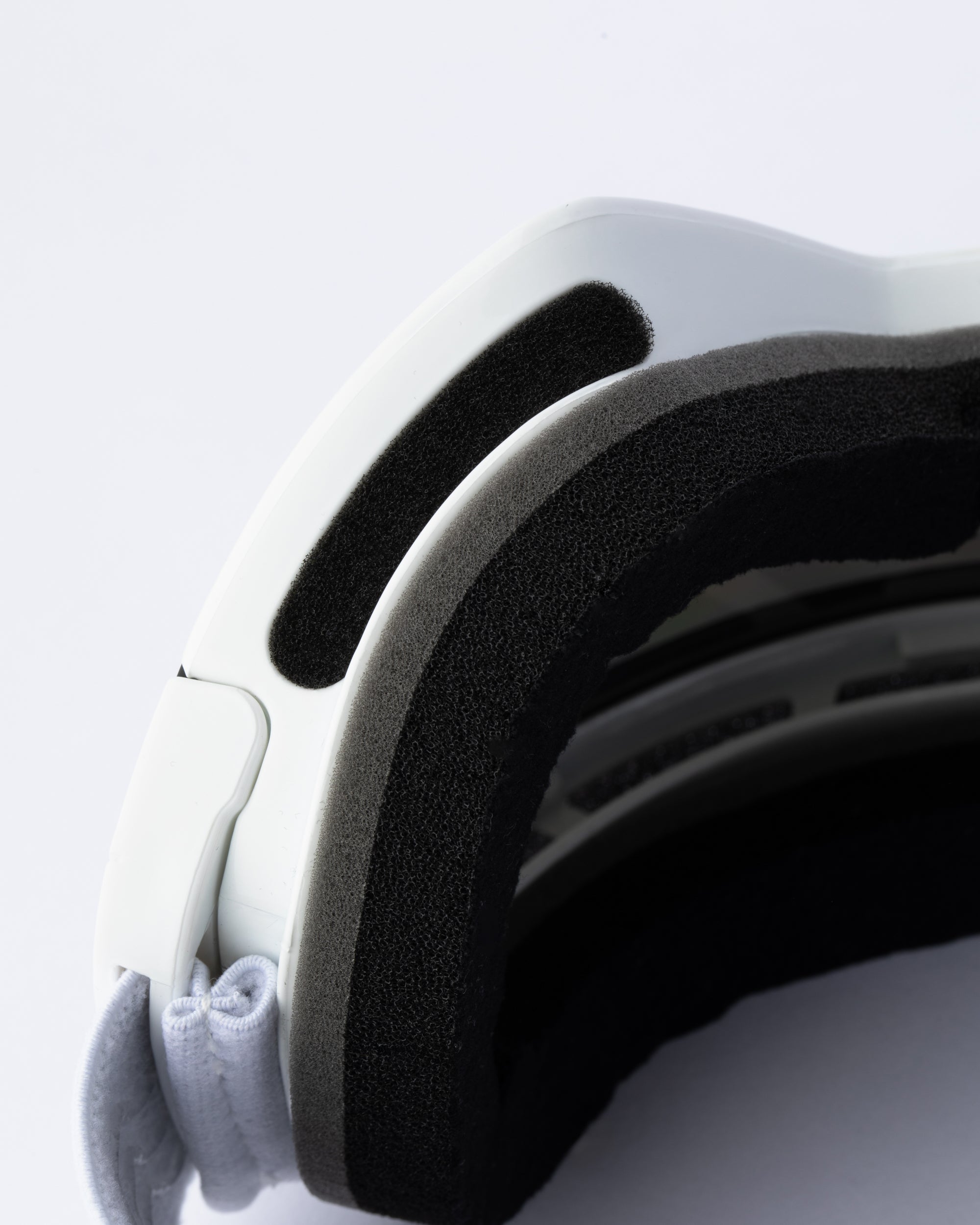 Sky Line Snow Goggle - White/ Ice Blue